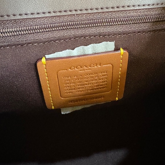 Coach NWT Hadley leather Mini Backpack - Picture 6 of 8